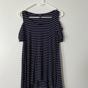 Jones New York Cold Shoulder Top